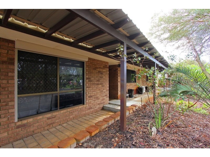 4 Crain Court, Beechboro WA 6063