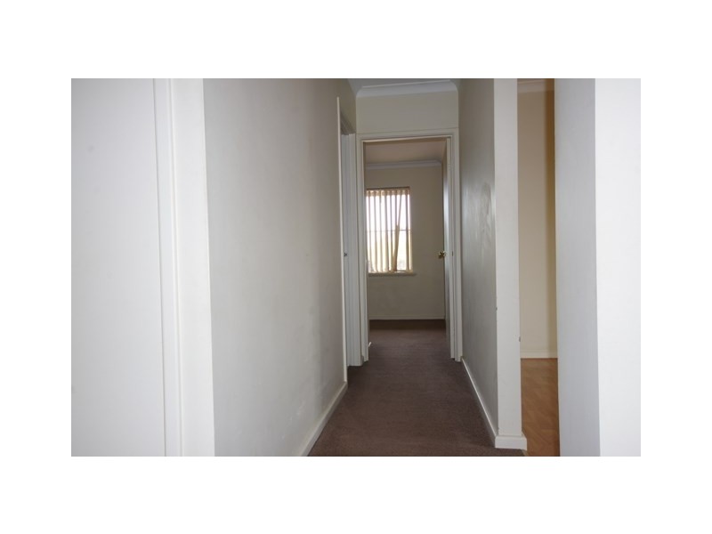 2/46 Railway Parade, Bassendean WA 6054