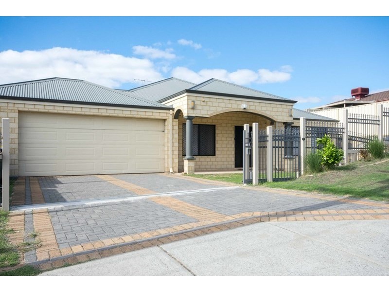 4 Mulberry Lane, Mirrabooka WA 6061