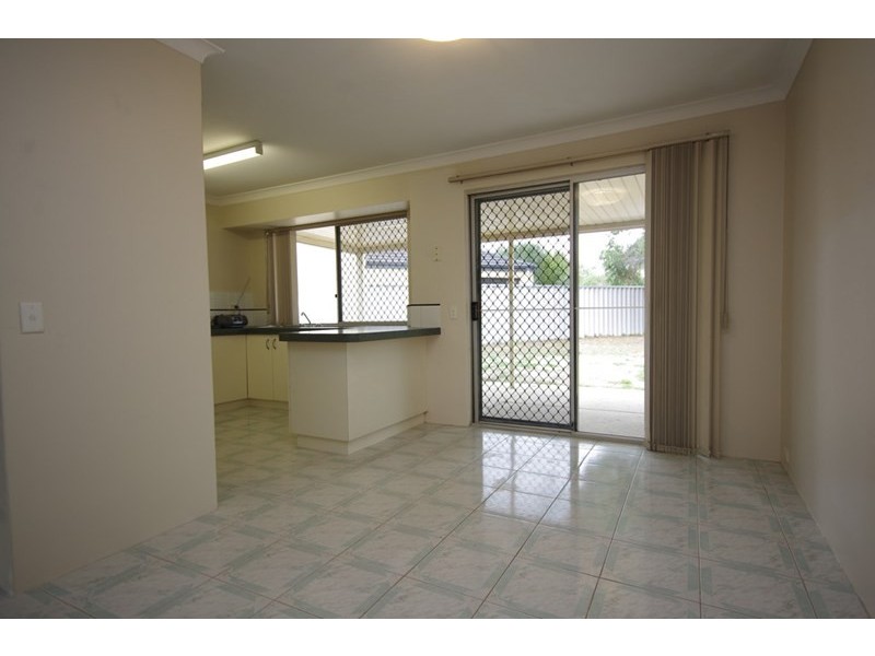7 Crain Court, Beechboro WA 6063