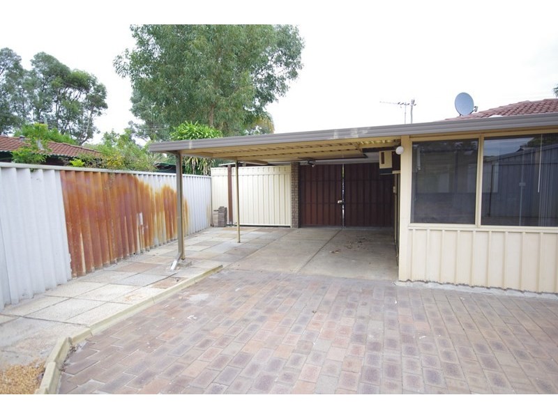 4 Congo Place, Beechboro WA 6063