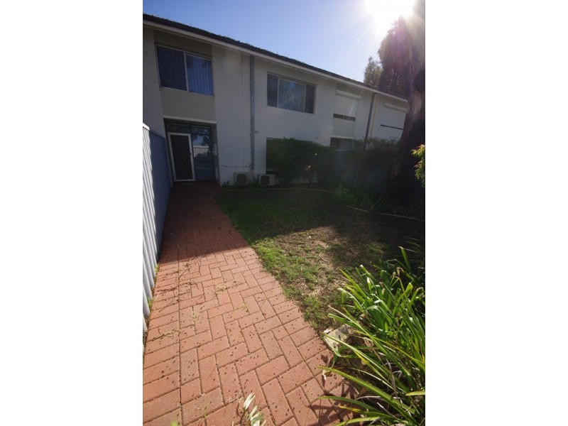 2/37 Ellerby Way, Koondoola WA 6064