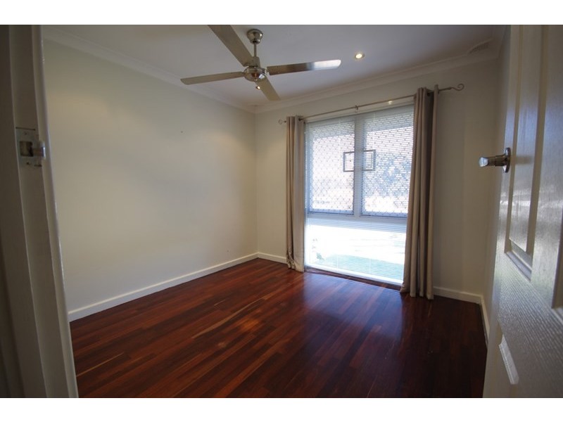 43 Montrose Avenue, Girrawheen WA 6064