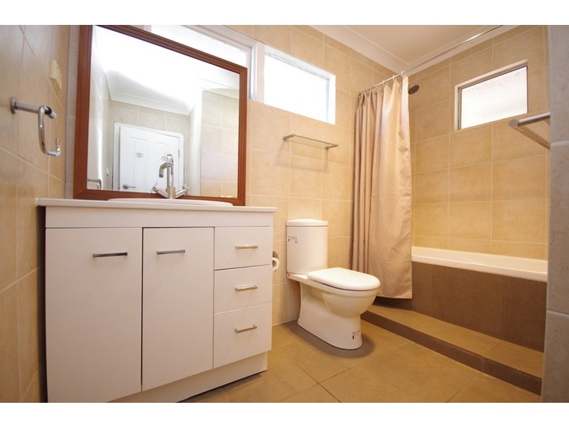 43 Montrose Avenue, Girrawheen WA 6064