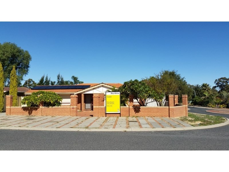 32 Augustus Way, Marangaroo WA 6064