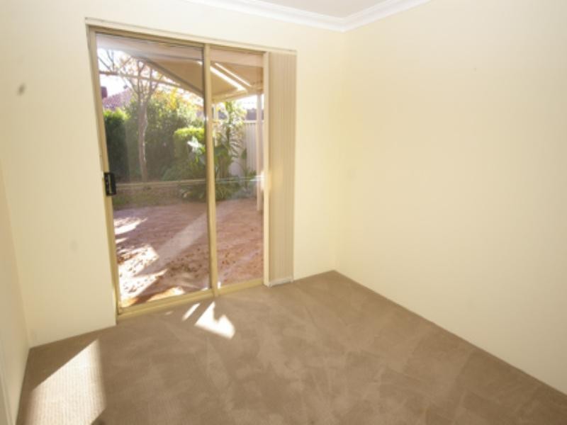 8B Tamarisk Court, Dianella WA 6059