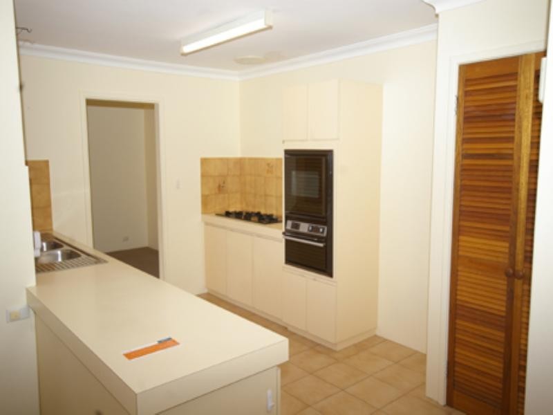 8B Tamarisk Court, Dianella WA 6059