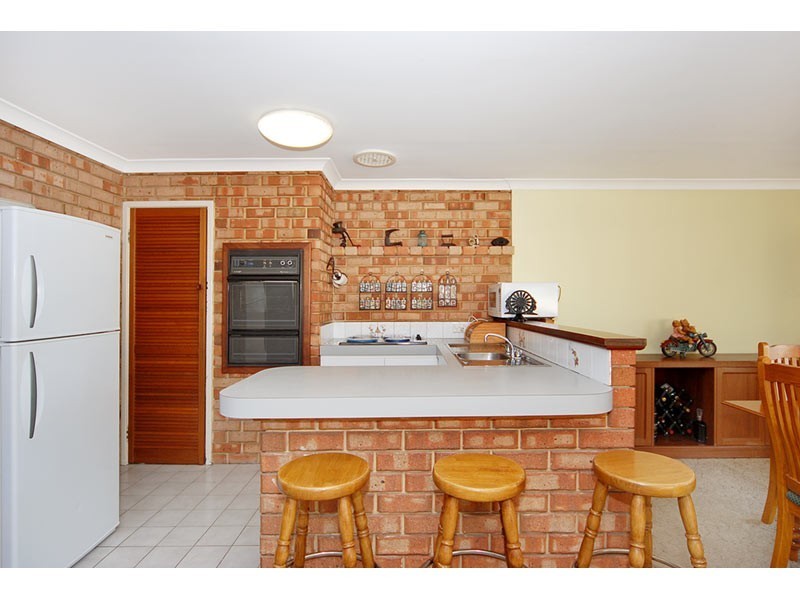 8 Giles Place, Mirrabooka WA 6061