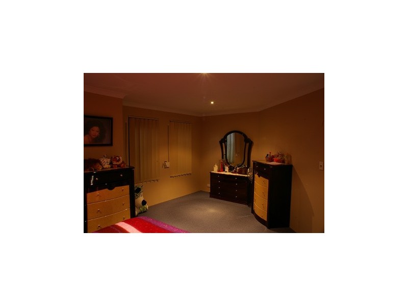 18 Kinta Way, Tapping WA 6065