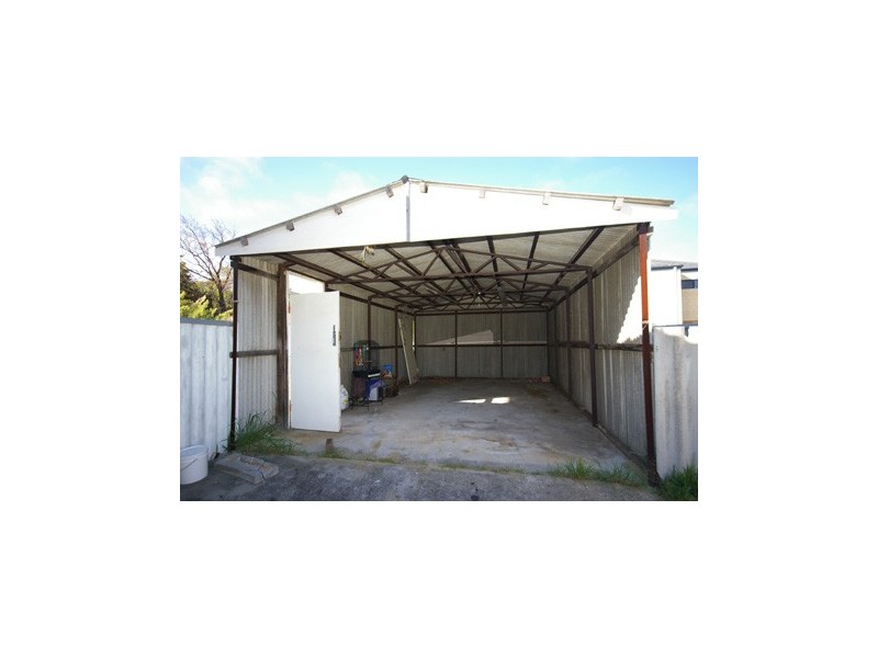 4 Eastbourne Crescent, Nollamara WA 6061