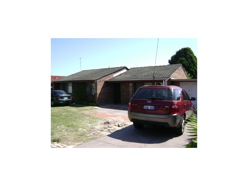 203 Ravenswood Drive, Westminster WA 6061