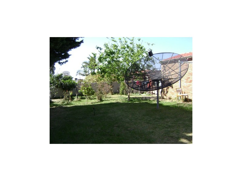 203 Ravenswood Drive, Westminster WA 6061