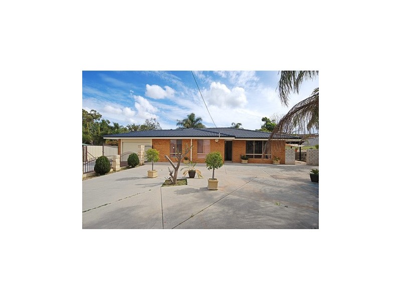4 Tasman Court, Mirrabooka WA 6061