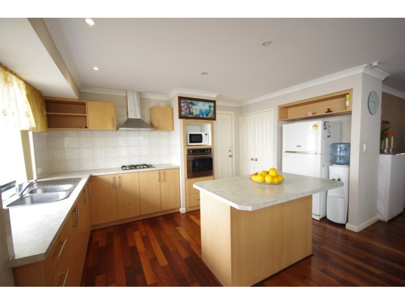 11 Rosemary Avenue, Darch WA 6065