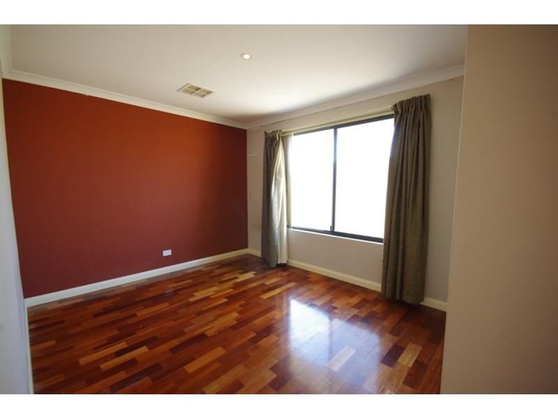 11 Rosemary Avenue, Darch WA 6065