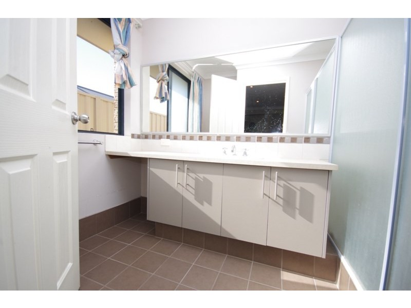 11 Rosemary Avenue, Darch WA 6065