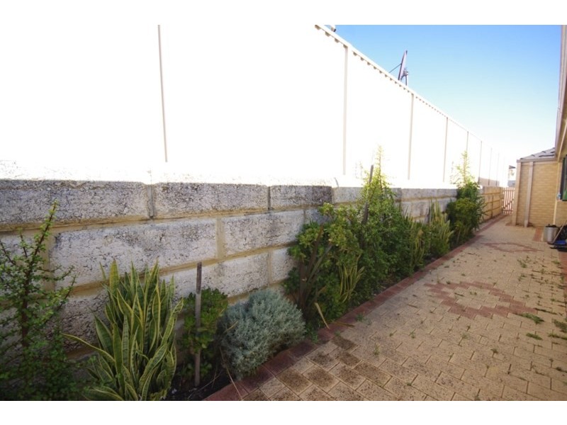 11 Rosemary Avenue, Darch WA 6065