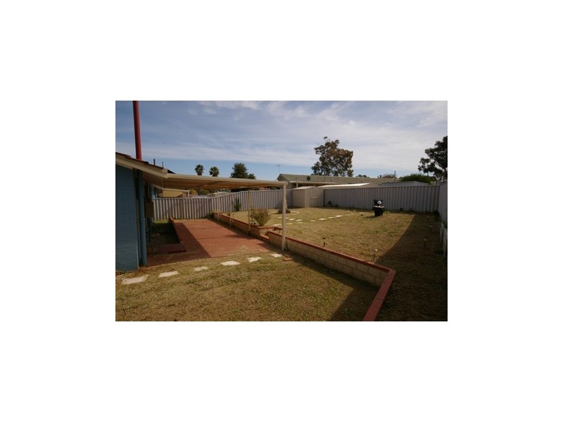 55 Amberton Avenue, Girrawheen WA 6064