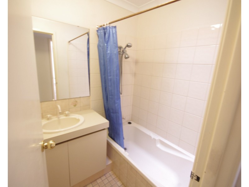 3/6 Barr Street, Dianella WA 6059