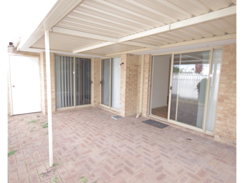 3/6 Barr Street, Dianella WA 6059