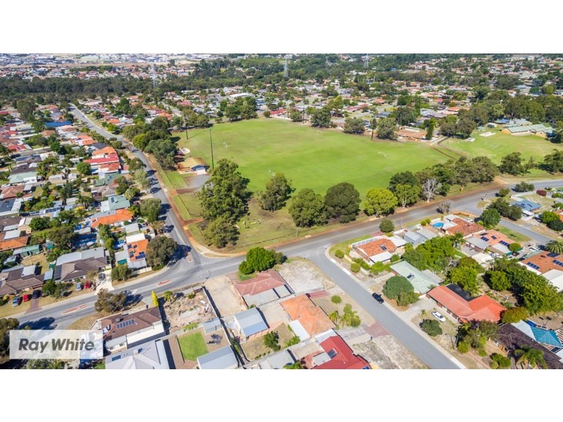 2 Gillam Way, Beechboro WA 6063