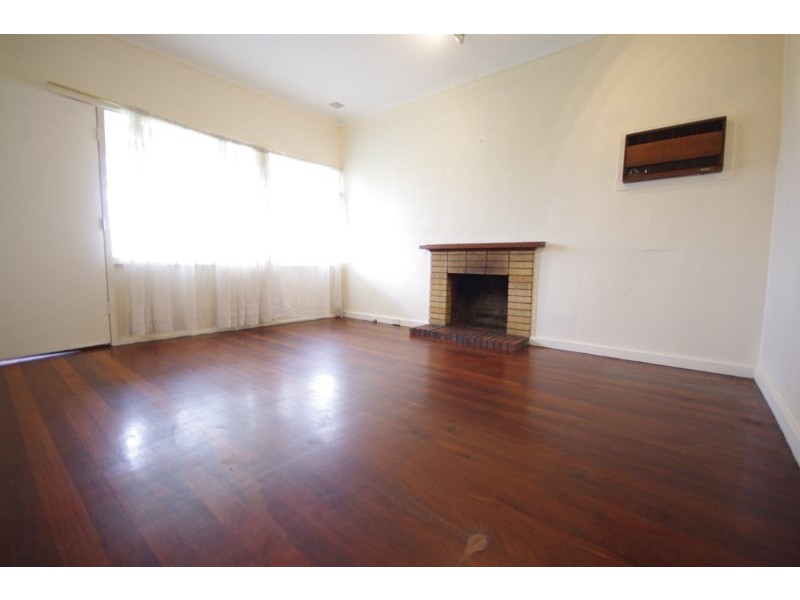 16 Selhurst Way, Balga WA 6061