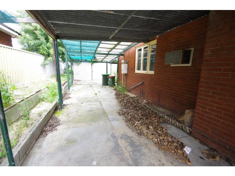 16 Selhurst Way, Balga WA 6061