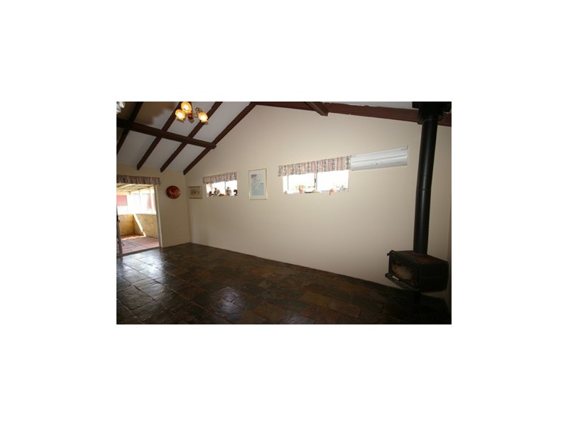 4 Kingfisher Place, Stirling WA 6021