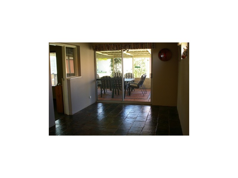 4 Kingfisher Place, Stirling WA 6021