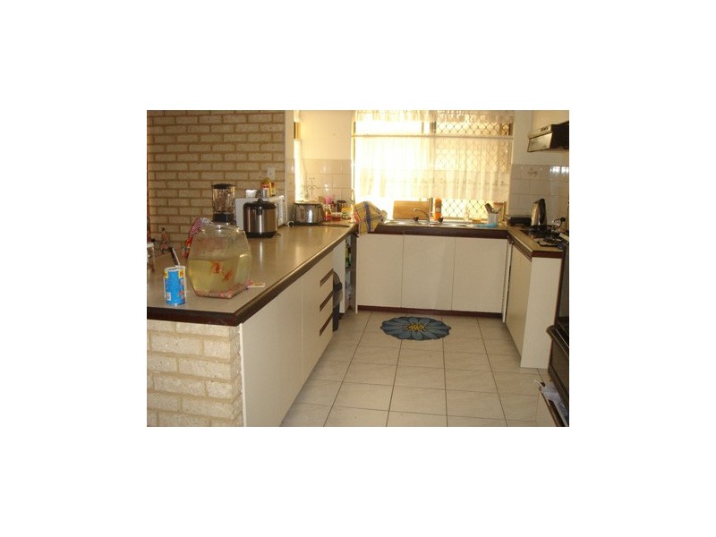 5 Flamingo Trial, Ballajura WA 6066