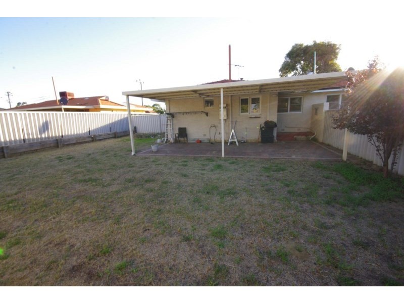 51B Connell Way, Girrawheen WA 6064