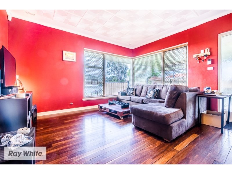 5 Wolya Way, Westminster WA 6061