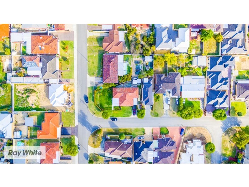 5 Wolya Way, Westminster WA 6061