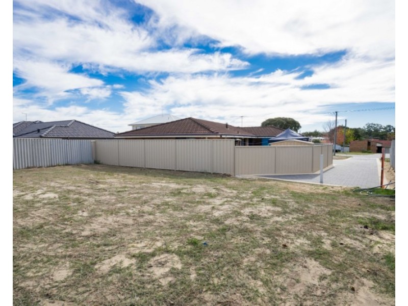26 c Ambleside Close, Balga WA 6061