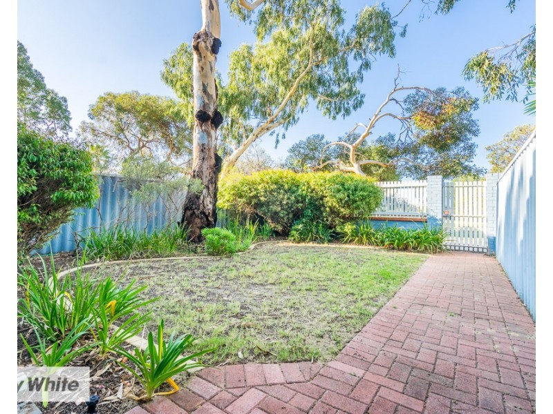 2/37 Ellerby Way, Koondoola WA 6064