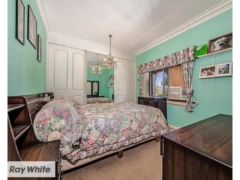 31 Pearson Street, Bayswater WA 6053