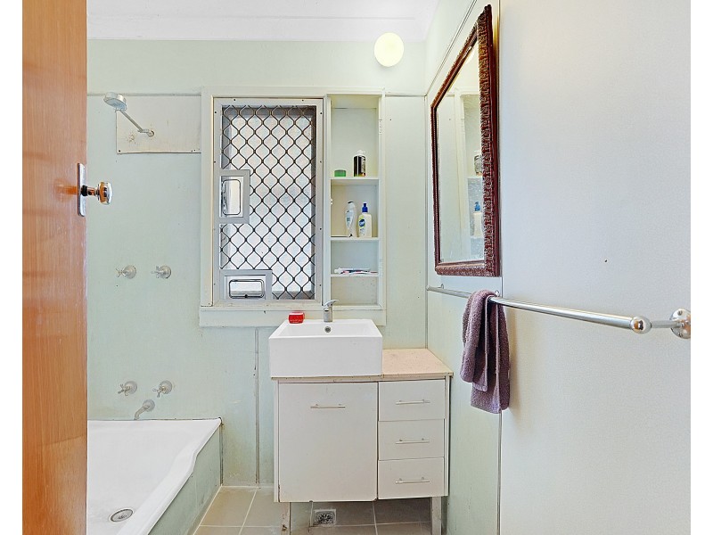 22 Barrows Way, Balga WA 6061