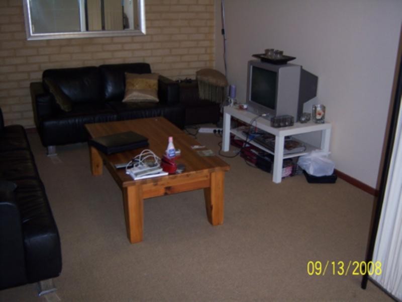 1/95 Giralt Road, Marangaroo WA 6064