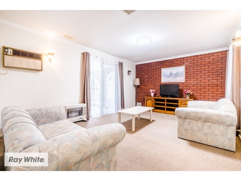 18 Denston Way, Girrawheen WA 6064