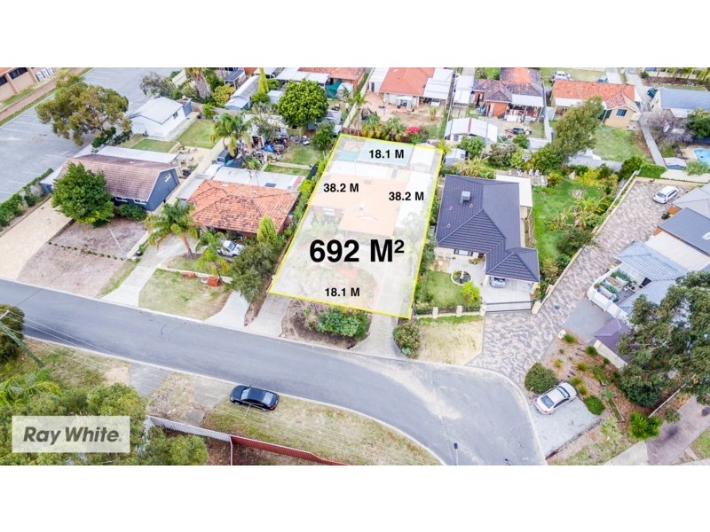 18 Denston Way, Girrawheen WA 6064