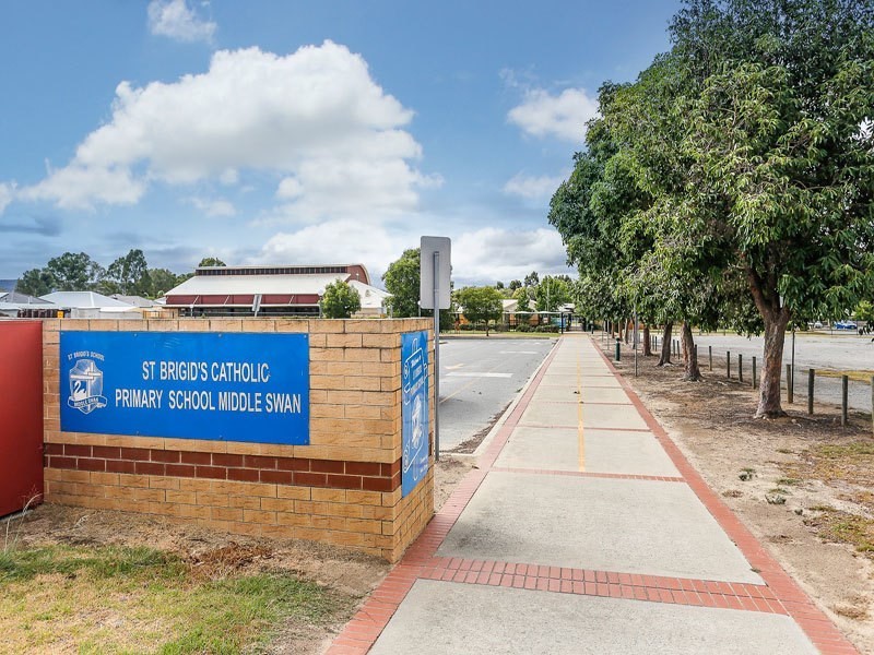 62A Railway Avenue, Middle Swan WA 6056