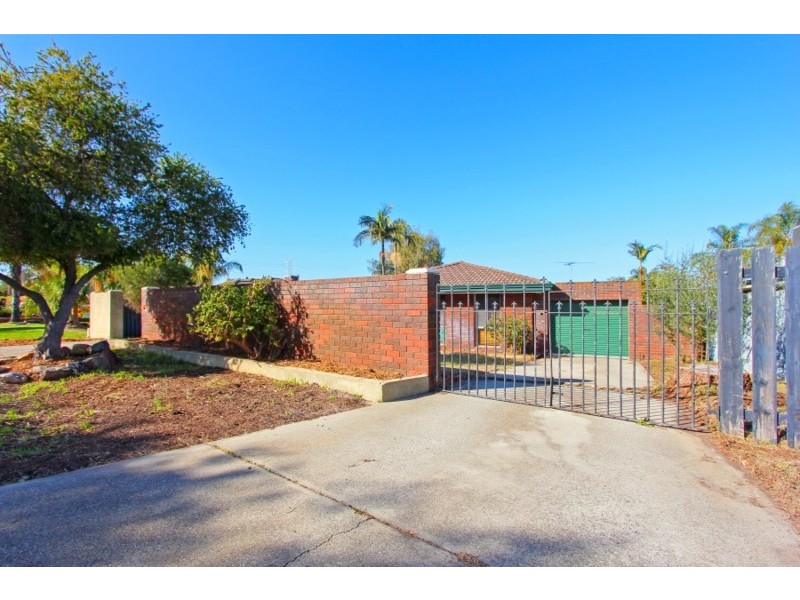 7 Dodds Place, Beechboro WA 6063