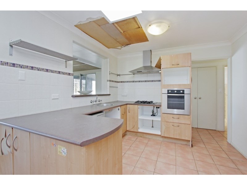 7 Dodds Place, Beechboro WA 6063