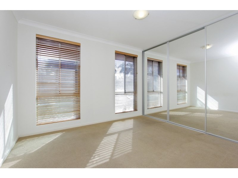 7 Dodds Place, Beechboro WA 6063