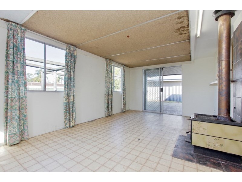 7 Dodds Place, Beechboro WA 6063
