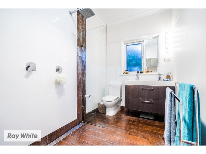 31 Bradley Street, Yokine WA 6060