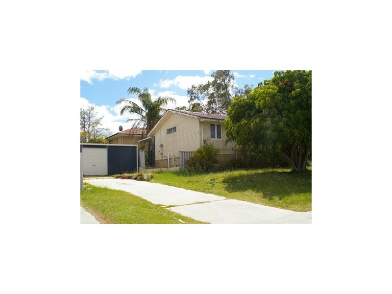 1 Barrows Way, Balga WA 6061