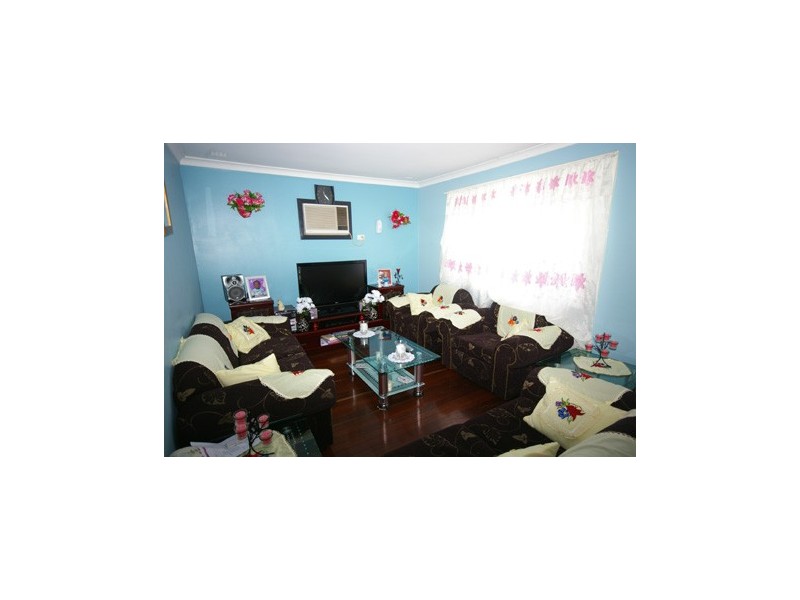 1 Barrows Way, Balga WA 6061