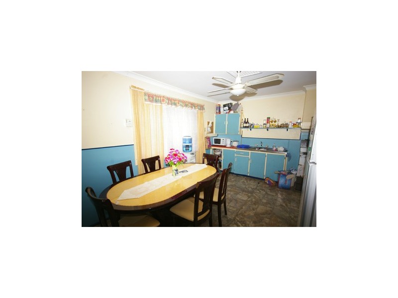 1 Barrows Way, Balga WA 6061