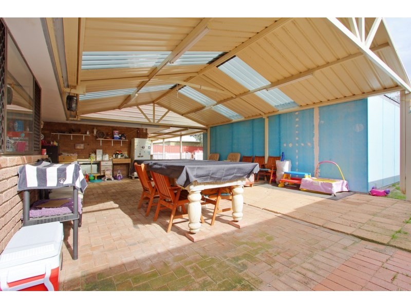 208 Altone Road, Beechboro WA 6063